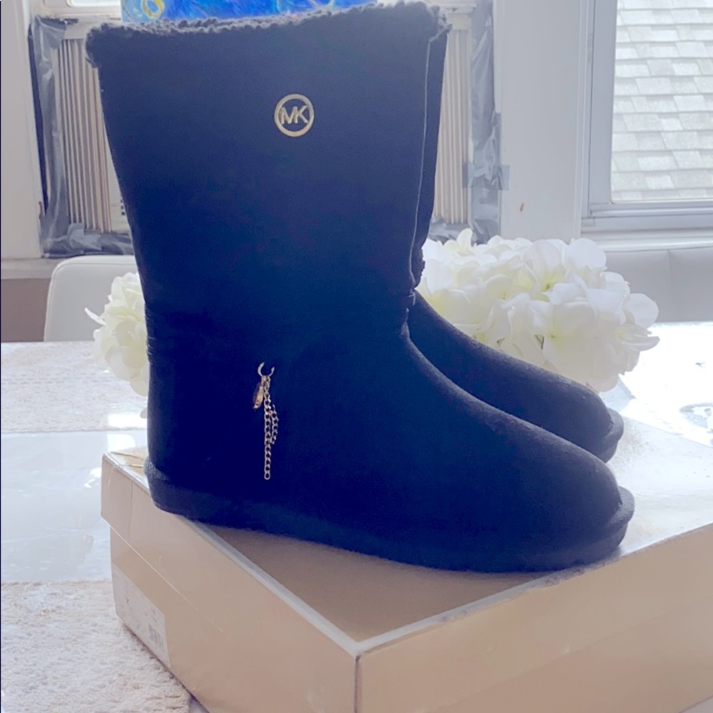 Black Michael Kors boots